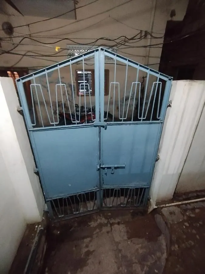 Sri Viswanatham Guest House Varanasi India